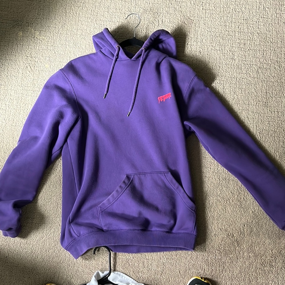 10 Deep purple pullover